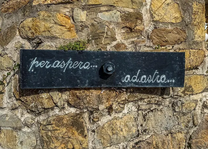 Per Aspera Ad Astra Apartman